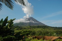 Vulkan Arenal im gleichnamigen Nationalpark in Costa Rica