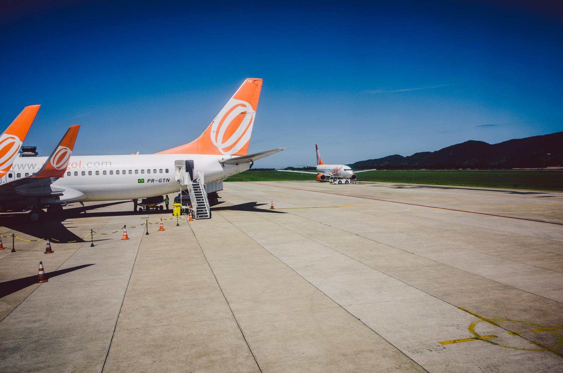 Flugzeuge am Flughafen Florianopolis