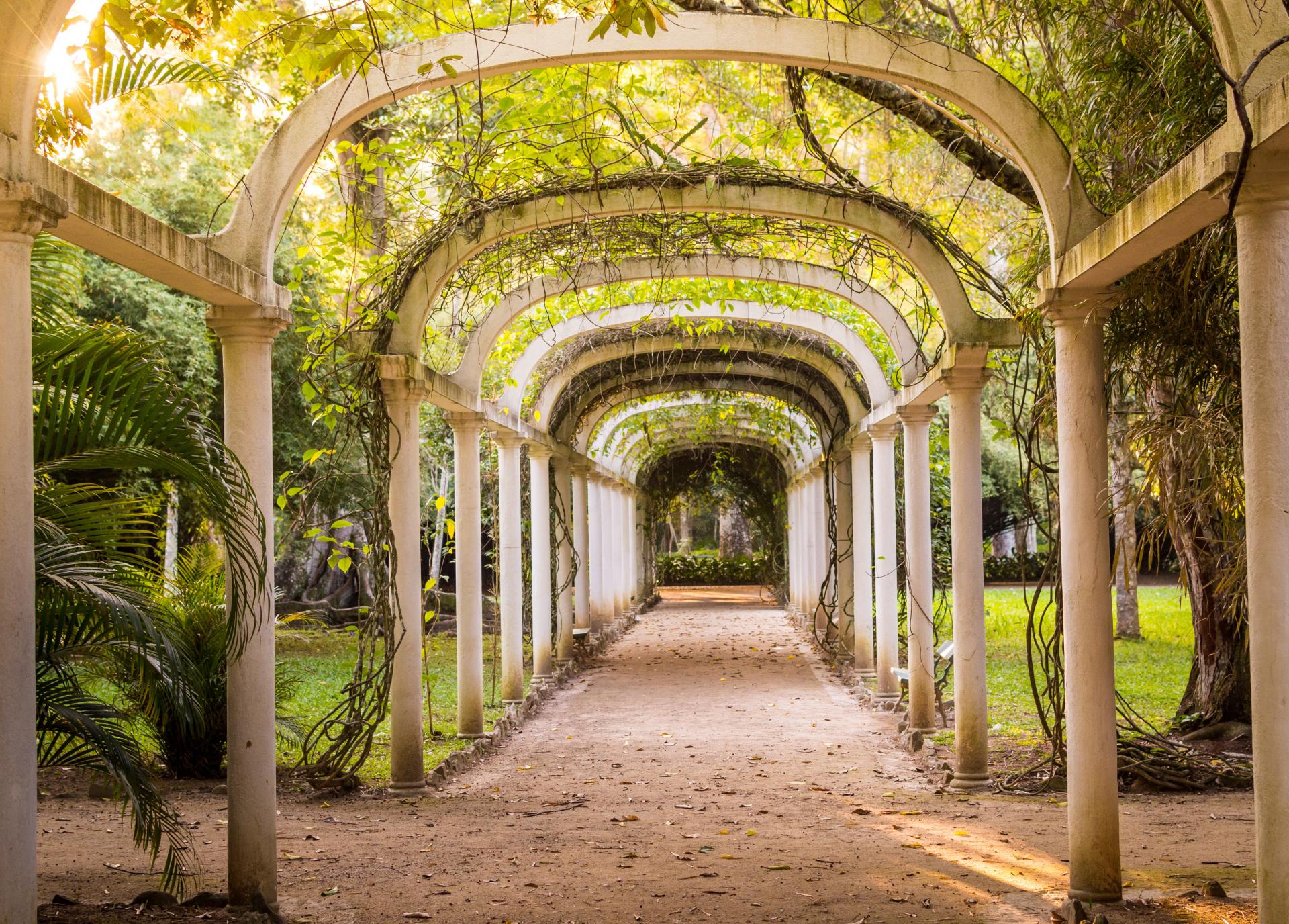 Paulo Coelho ist in Rio geboren Rio ist der Geburtsort von Paulo Coelho