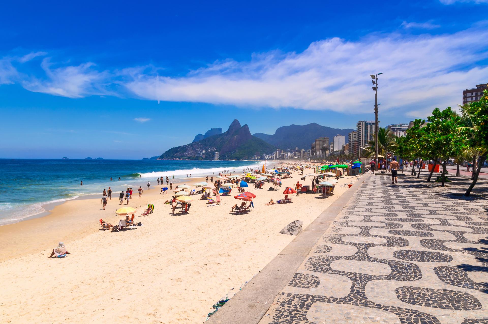 Strand von Ipanema zur Sommerzeit