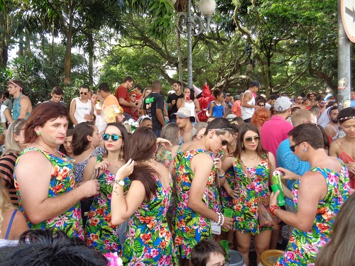 Infos zum brasilianischen Insel-Karneval auf Florianopolis Karneval in Florianopolis