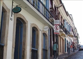 Straße in Ouro Preto in Brasilien