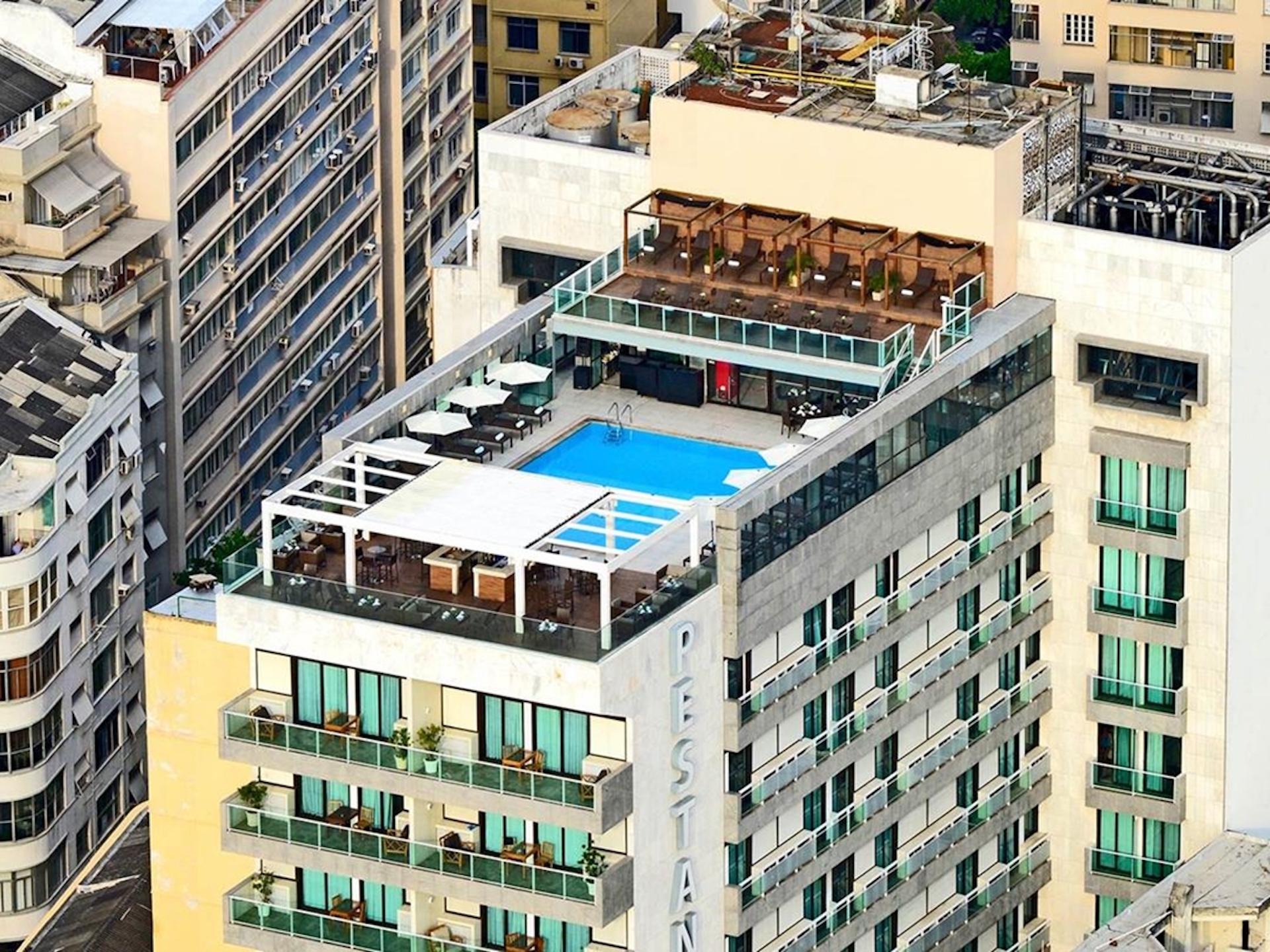 Hotel Pestana Rio Atlantica Dachterrasse mit Pool in Copabana