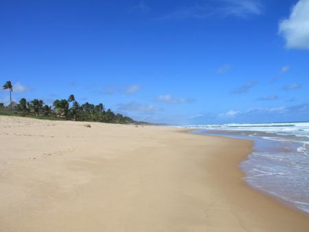 Kilometerlanger Sandstrand von Imbassaí