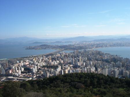 Ausblick vom Aussichtspunkt Pico da Cruz auf Florianópolis