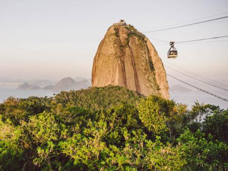 Auffahrt per Gondel zum Zuckerhut in Rio de Janeiro