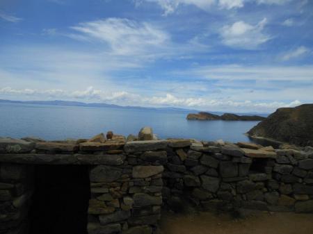 Entdecken Sie die Isla del Sol auf Wanderungen und genießen Sie die Ausblicke auf den Titicaca See in Bolivien