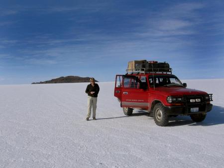 Entdecken Sie die Salzwüste Uyuni auf einer Jeeptour durch die Region in Bolivien