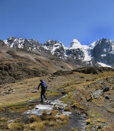 Auf Ihrer Reise dourch Bolivien entdecken Sie die Königskordillere auf einer aktiven Trekkingtour