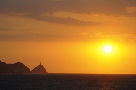 Einen Sonnenuntergang in Santa Marta an der kolumbianischen Karbikküste erleben