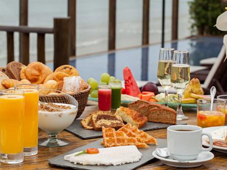 Hotel Villa Rasa Marina Frühstücksbuffet