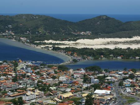 Blick auf das Viertel Lagoa da Conceição in Florianopolis