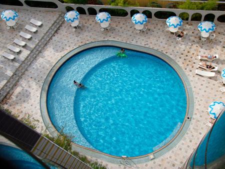 Hotel Continental Inn Pool