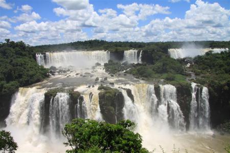 Aus der Vogelperspektive Iguacu Fälle