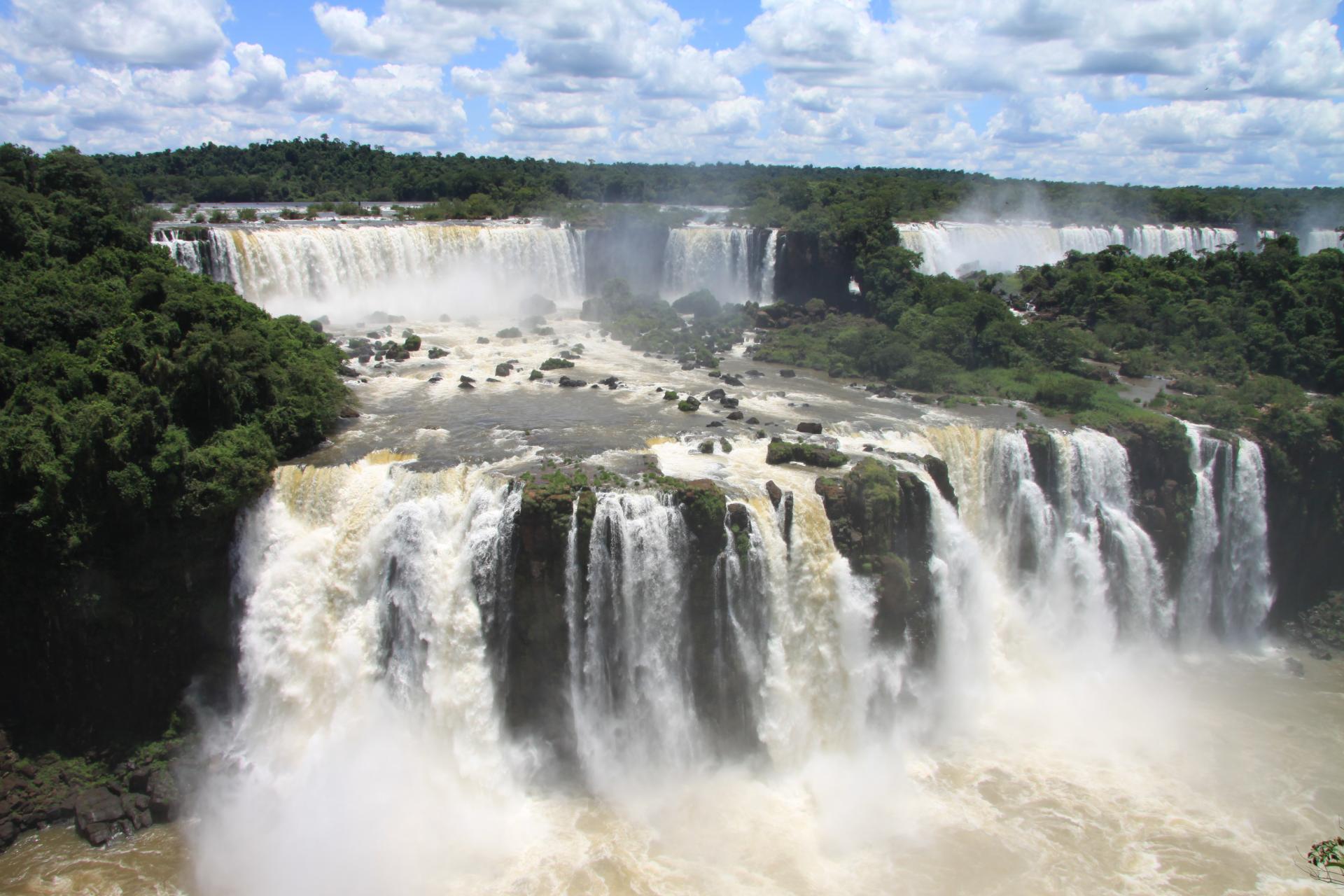 Gigantische Iguacu Fälle