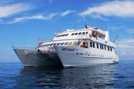 Reisen Sie nach Ecuador und unternehmen Sie eine Galapagos Kreuzfahrt auf der Anahi Yacht