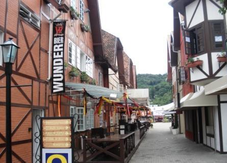 Gasse mit Fachwerk in Blumenau