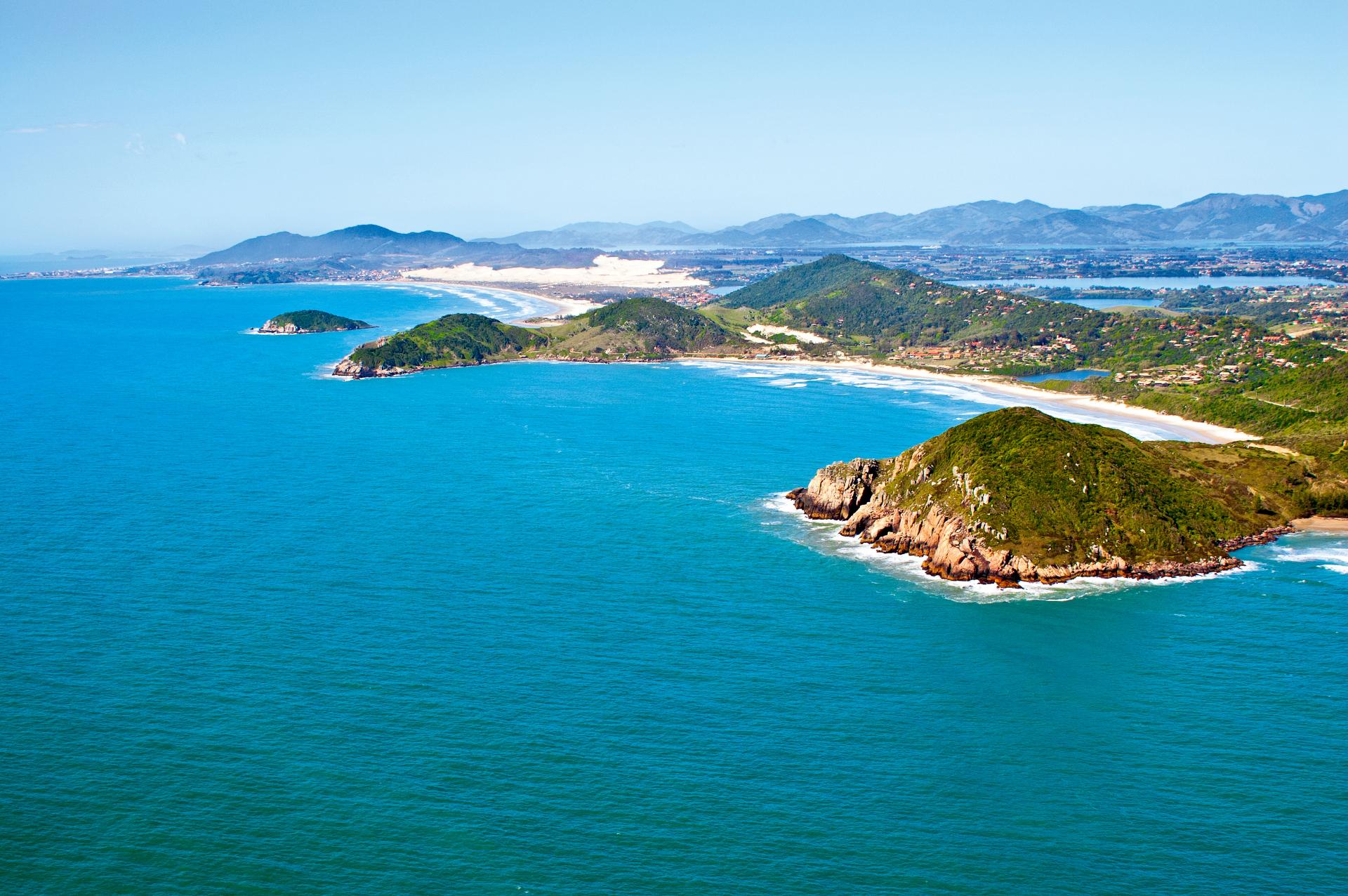 Panorama Praia do Rosa und Umgebung