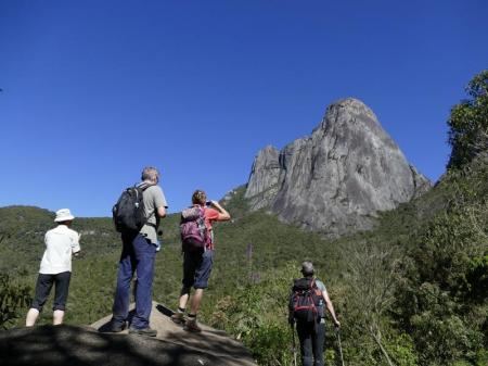 Wanderung in den Bergen der Eco-Lodge Itororó bei Nova Friburgo