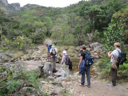 Gäste auf einer Wanderung in Nova Friburgo