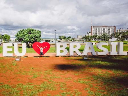 Brasilia City Tour: Ich liebe Brasilia-Schriftzug 