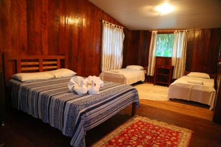 Zimmer in der Tupana Lodge Amazonas