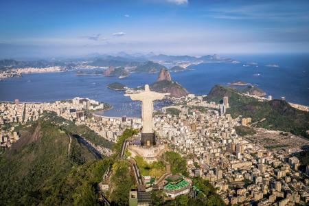 Kulisse von Rio: Christo und Zuckerhut