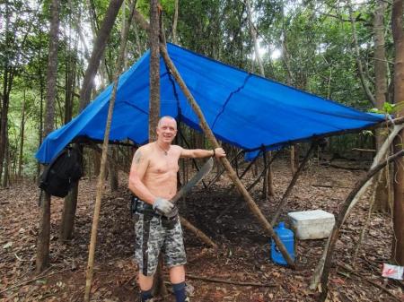 Hängematten-Camp im Amazonasgebiet