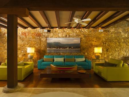Lounge mit Stil in der Pousada Casa Turquesa