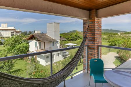 Hängematte auf Zimmer-Balkon der Pousada Ilha Faceira