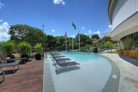 Pool des Hotel Deville Campo Grande