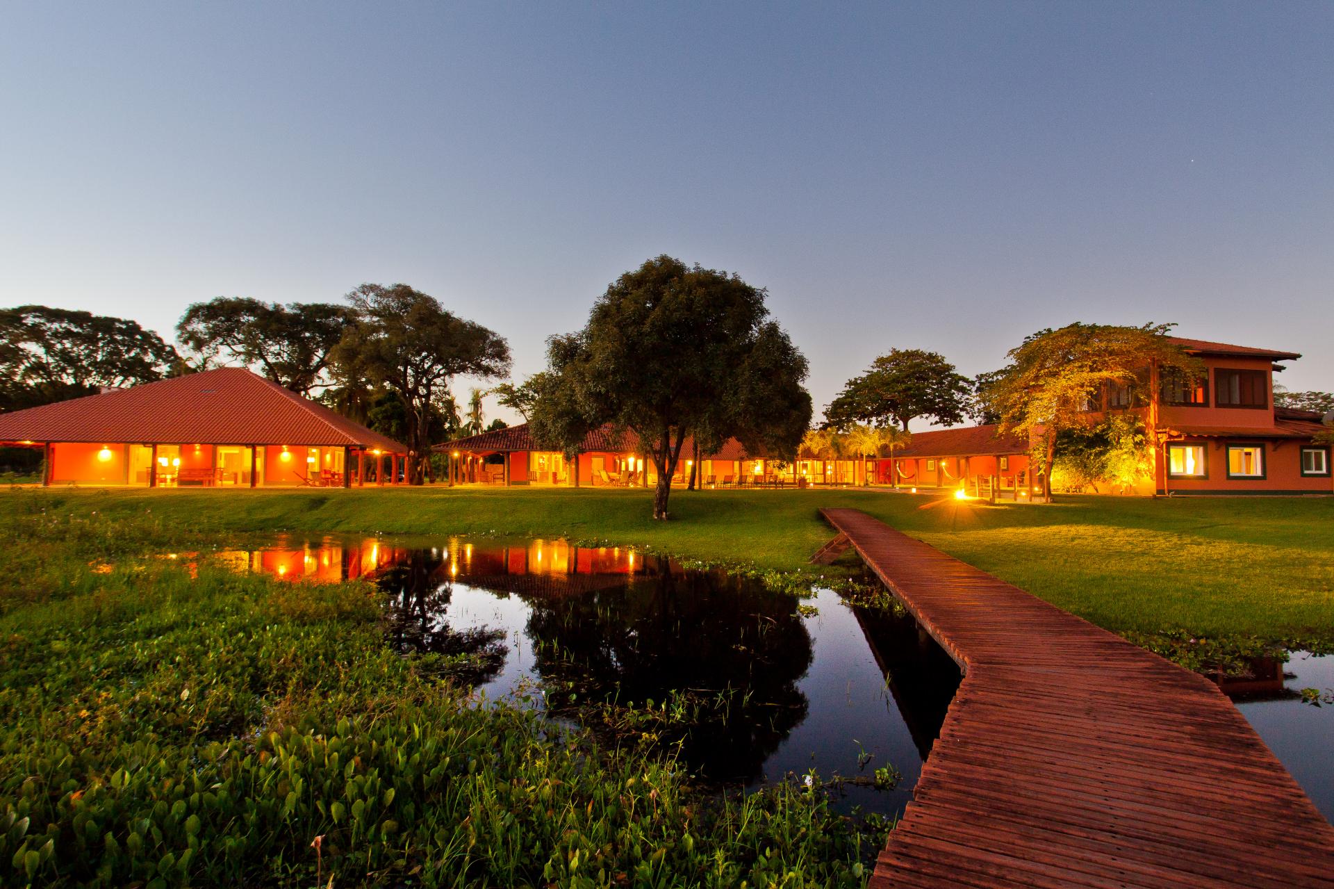 Hauptgebäude der Caiman Lodge_Credits_Sidney_Bloch