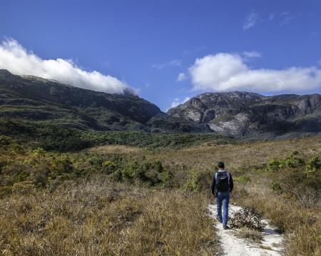 Wanderausflug zu den Naturmonumenten der Berge um die Kloster-Pousada Serra do Caraca in Minas Gerais - Brasilien