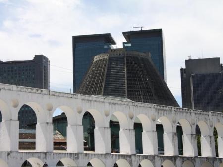 Kathedrale und Aquädukt in Rio de Janeiro