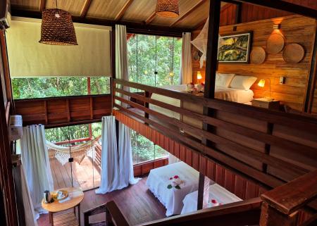 Innenansicht eines Premium Bungalows der Amazon Premium Lodge