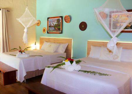 Aufnahme des Innenbereichs eines Deluxe Bungalows der Amazon Premium Lodge